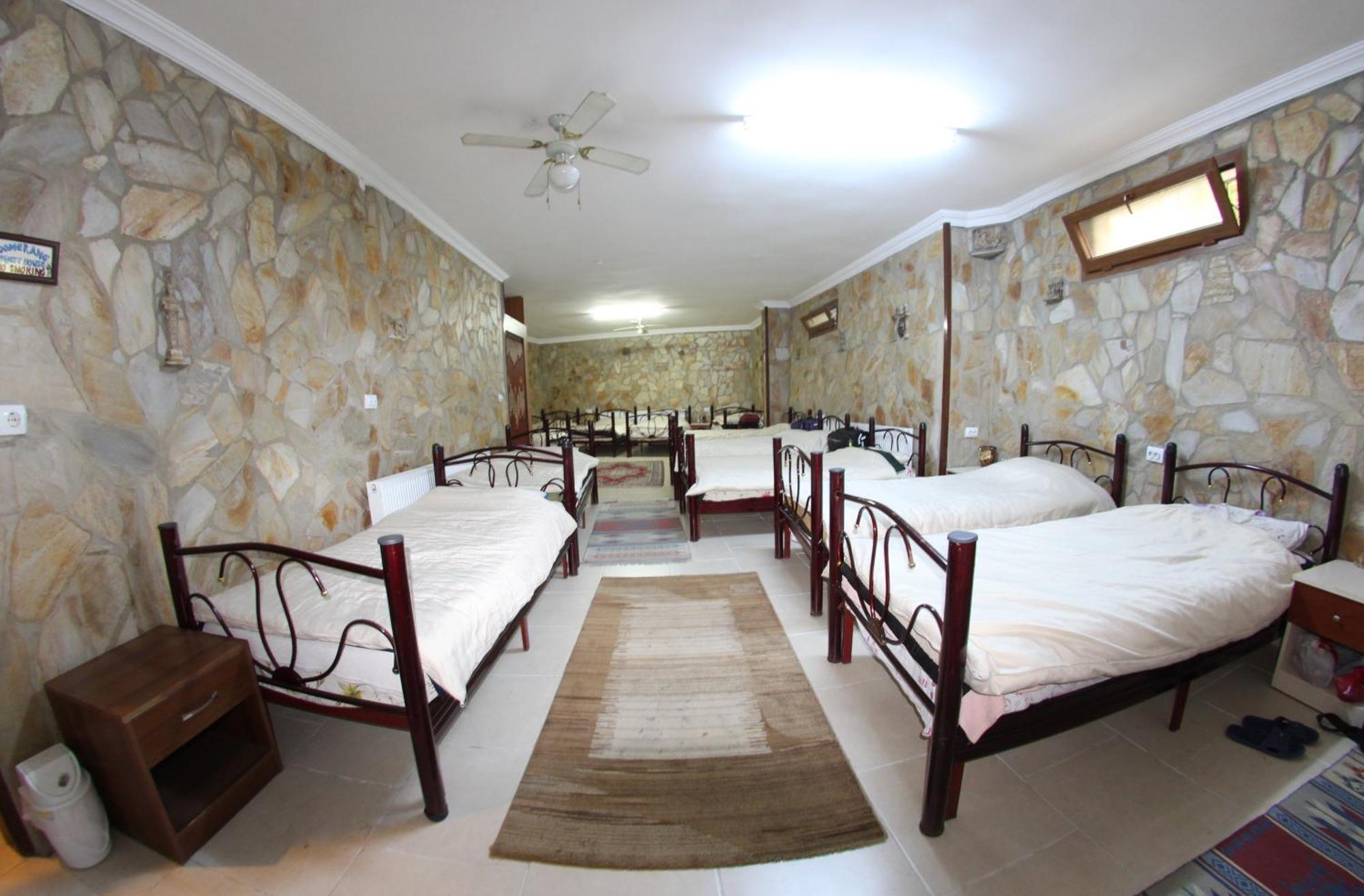 Boomerang Guest House Selcuk ภายนอก รูปภาพ